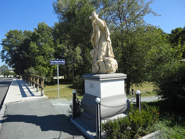 Gssing, Nepomuk-Statue
